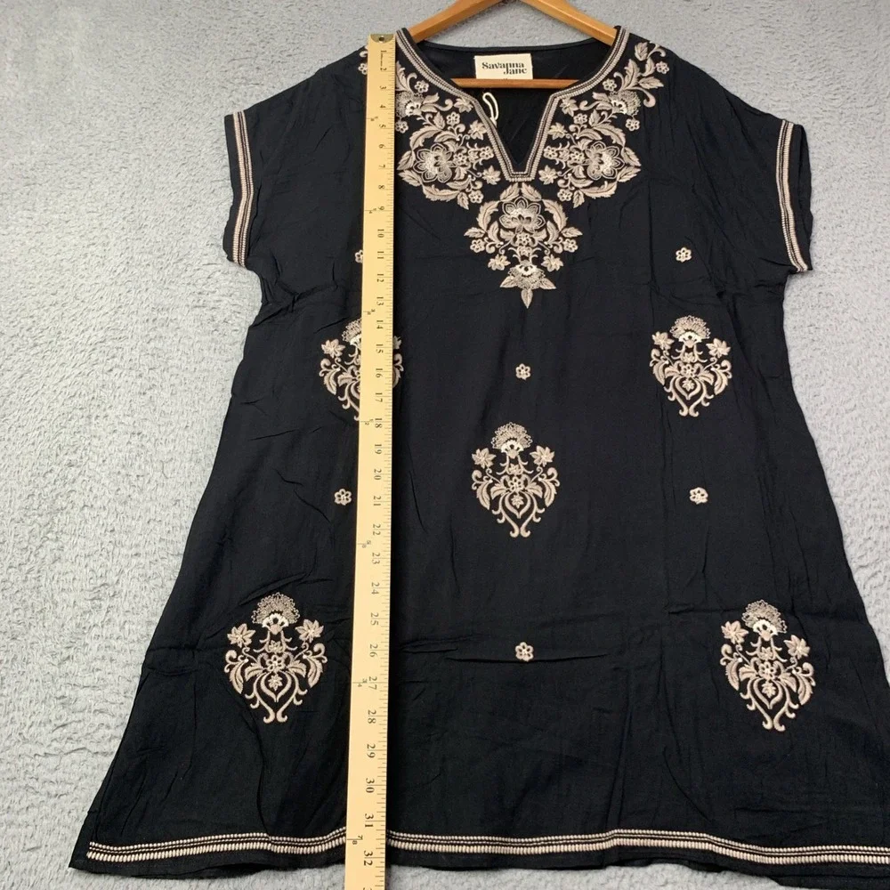 New Savanna Jane Dress/Top Women Size Medium Black Tan Embroidered Floral NWT